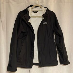 The Northface Women’s Rain Jacket